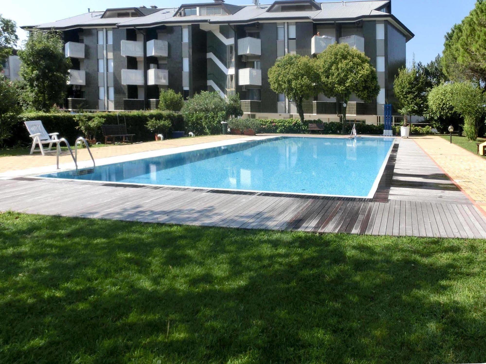 Casa Marina Apartamento Lignano Sabbiadoro Exterior foto